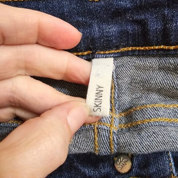 Rag & Bone Mid-Rise Skinny Jeans in Clean Charin Sz 27 - Picture 7 of 9